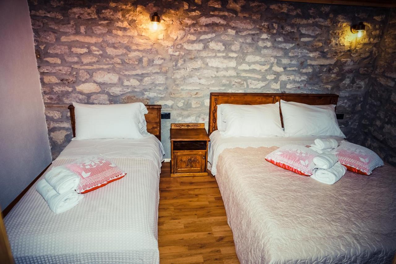 Medieval Rooms Gjirokaster Exterior photo