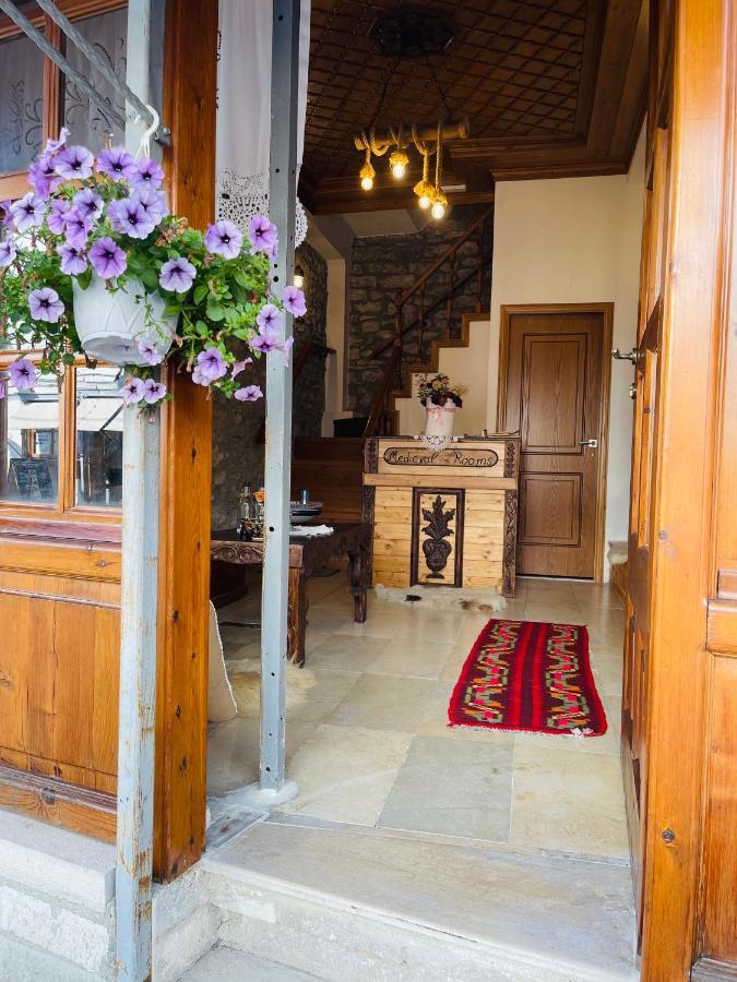 Medieval Rooms Gjirokaster Exterior photo